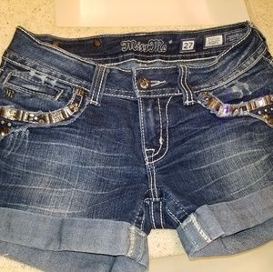 Size 27 miss me Jean shorts like new